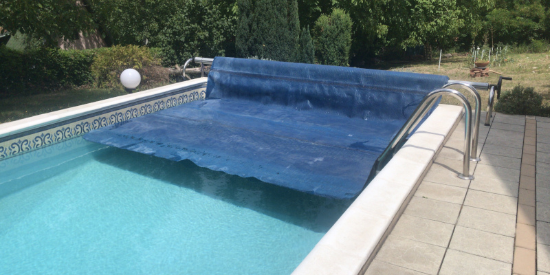 Three Benefits of Automated Pool Covers
